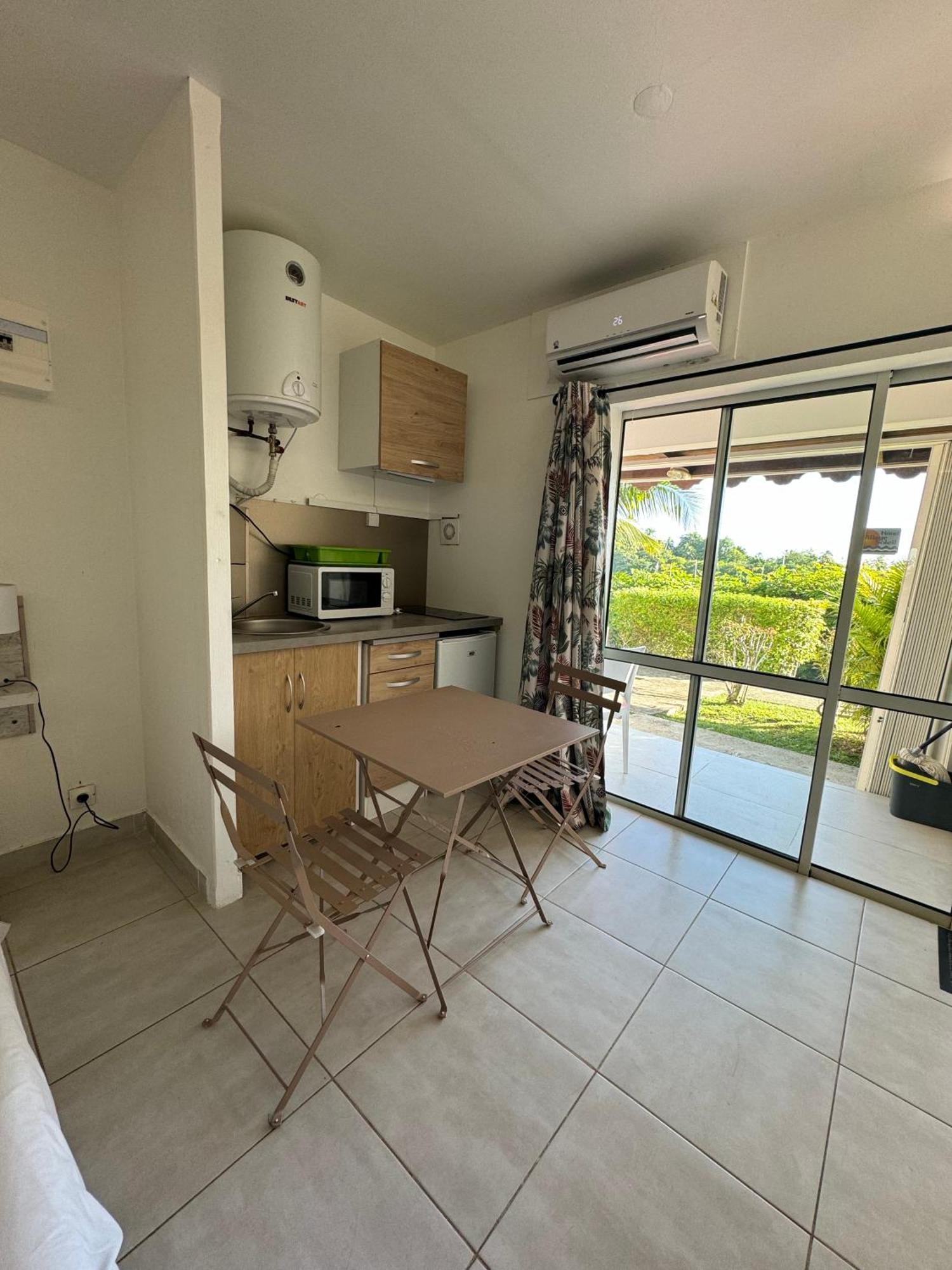 Appartement A La Marina Residence Hotel Village Soleil Le Gosier Le Gosier  Exterior photo